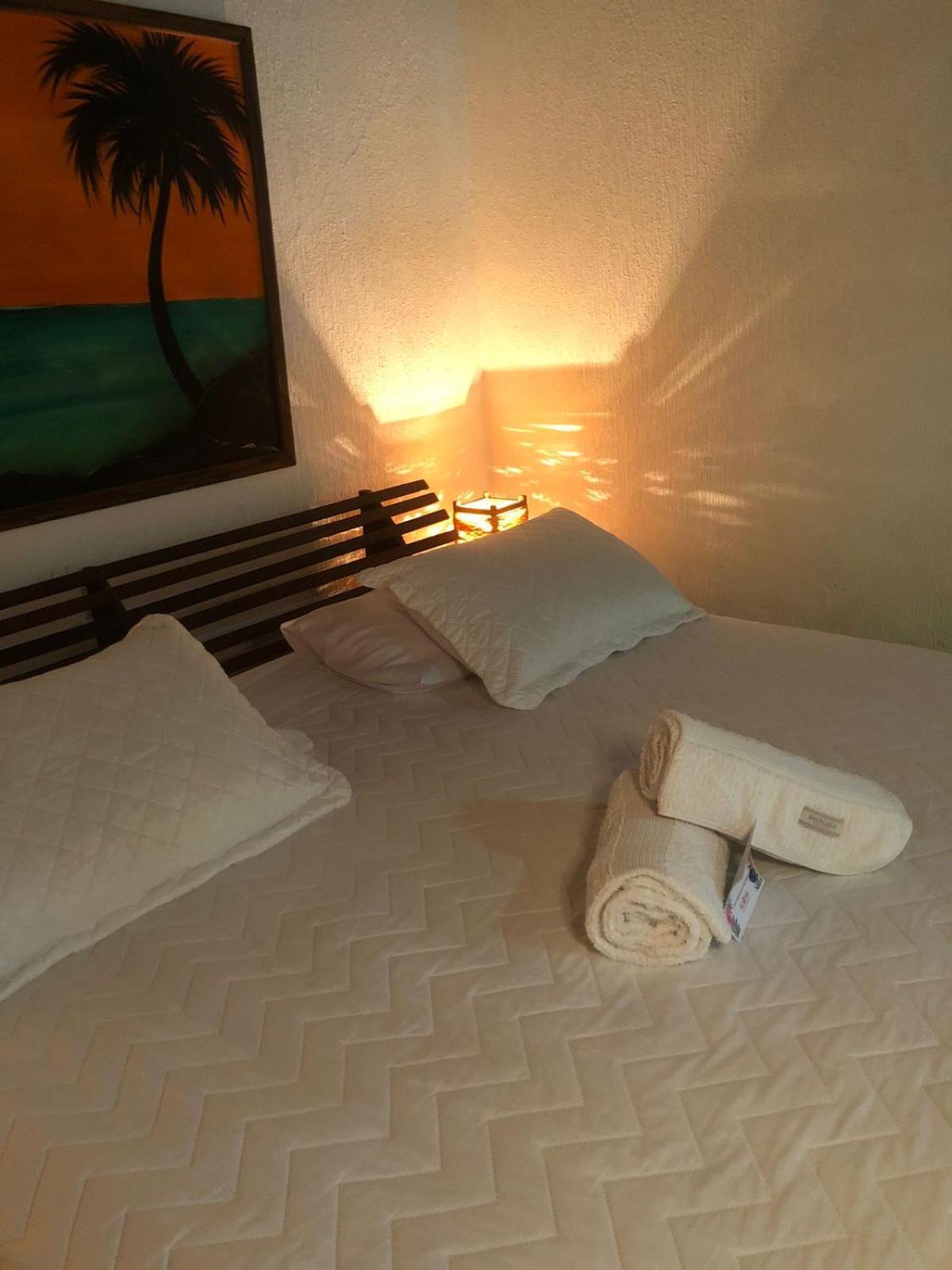 Pousada Aloha Beach House 普腊亚罗萨 外观 照片