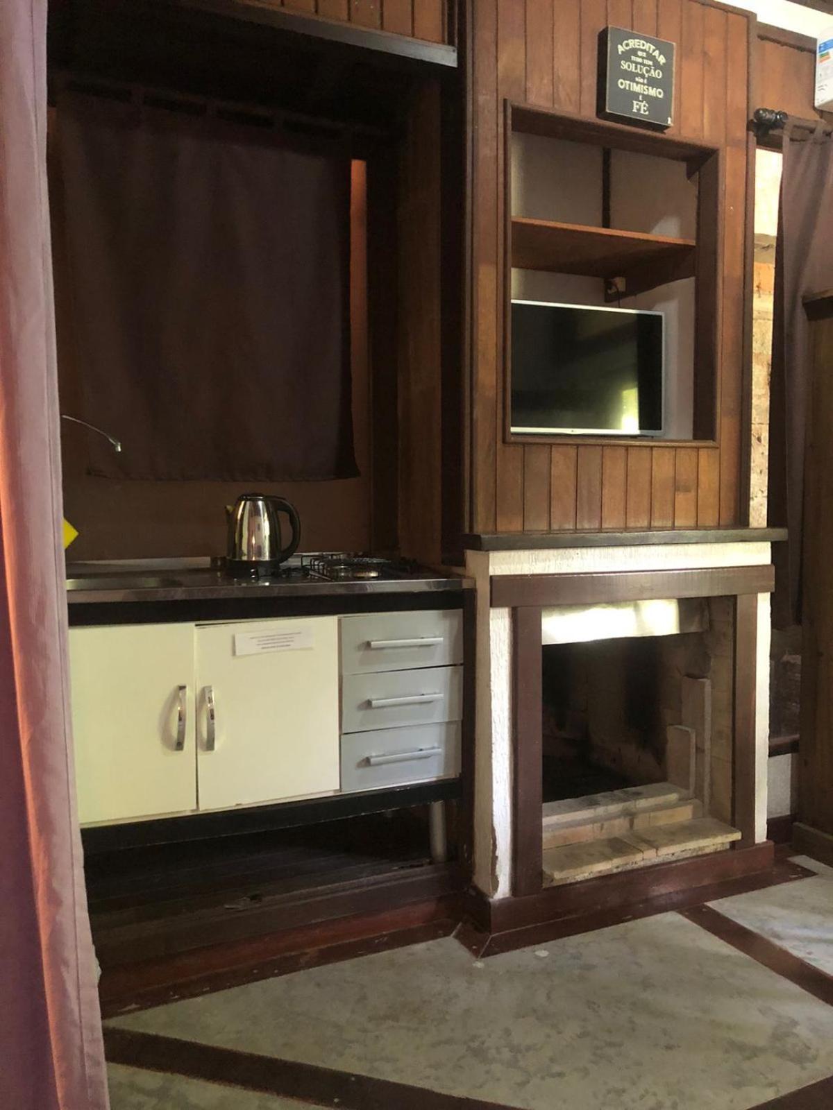 Pousada Aloha Beach House 普腊亚罗萨 外观 照片